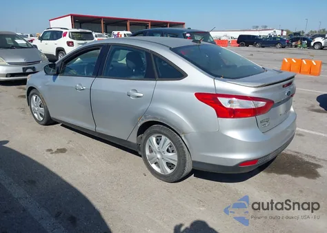 2012 Ford Focus Se из США, поврежденный, VIN 1FAHP3F20CL173261